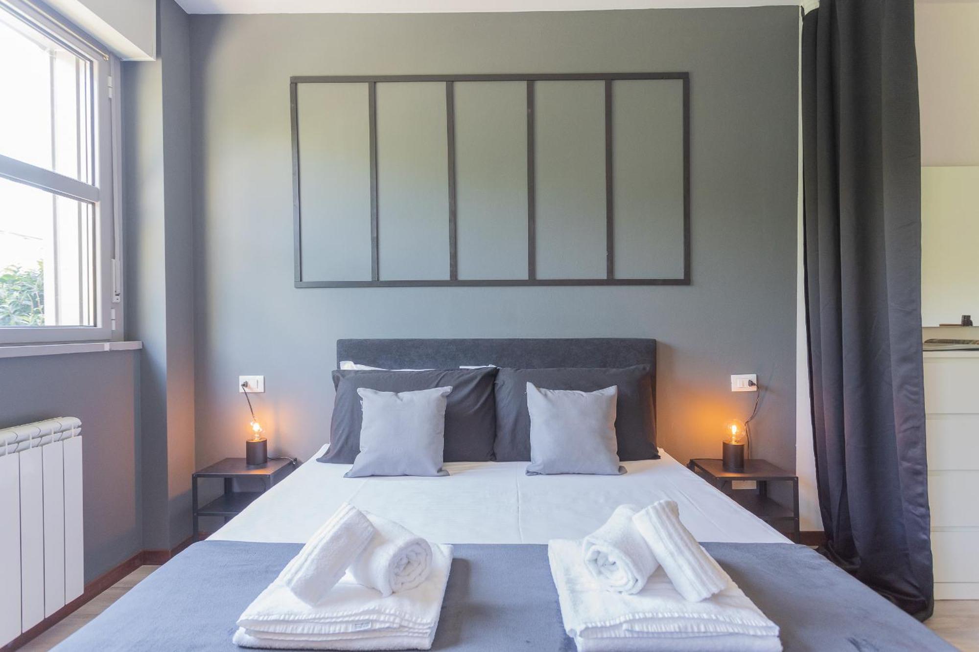 Black Loft Como By Rent All Комо Экстерьер фото