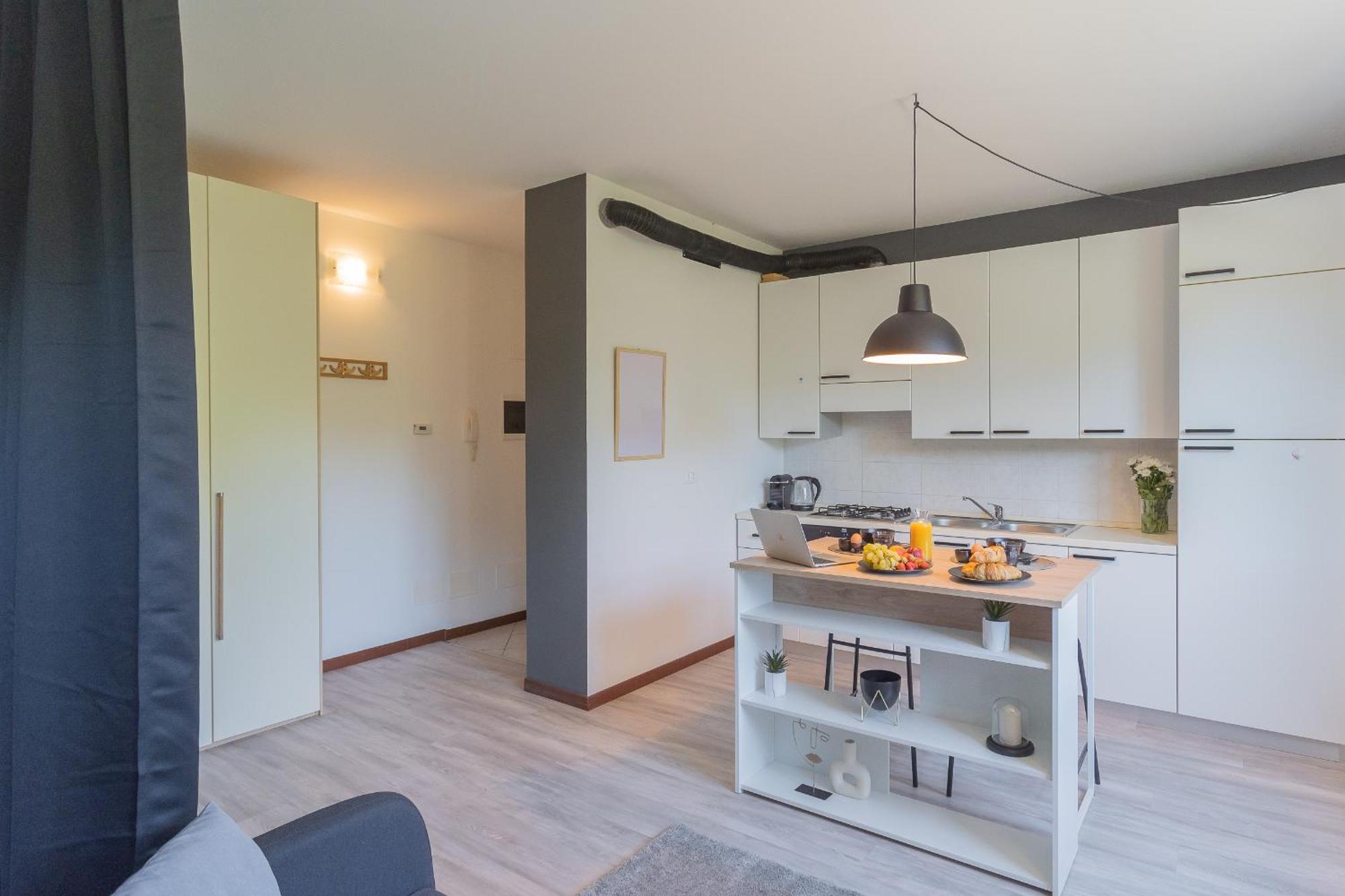 Black Loft Como By Rent All Комо Экстерьер фото