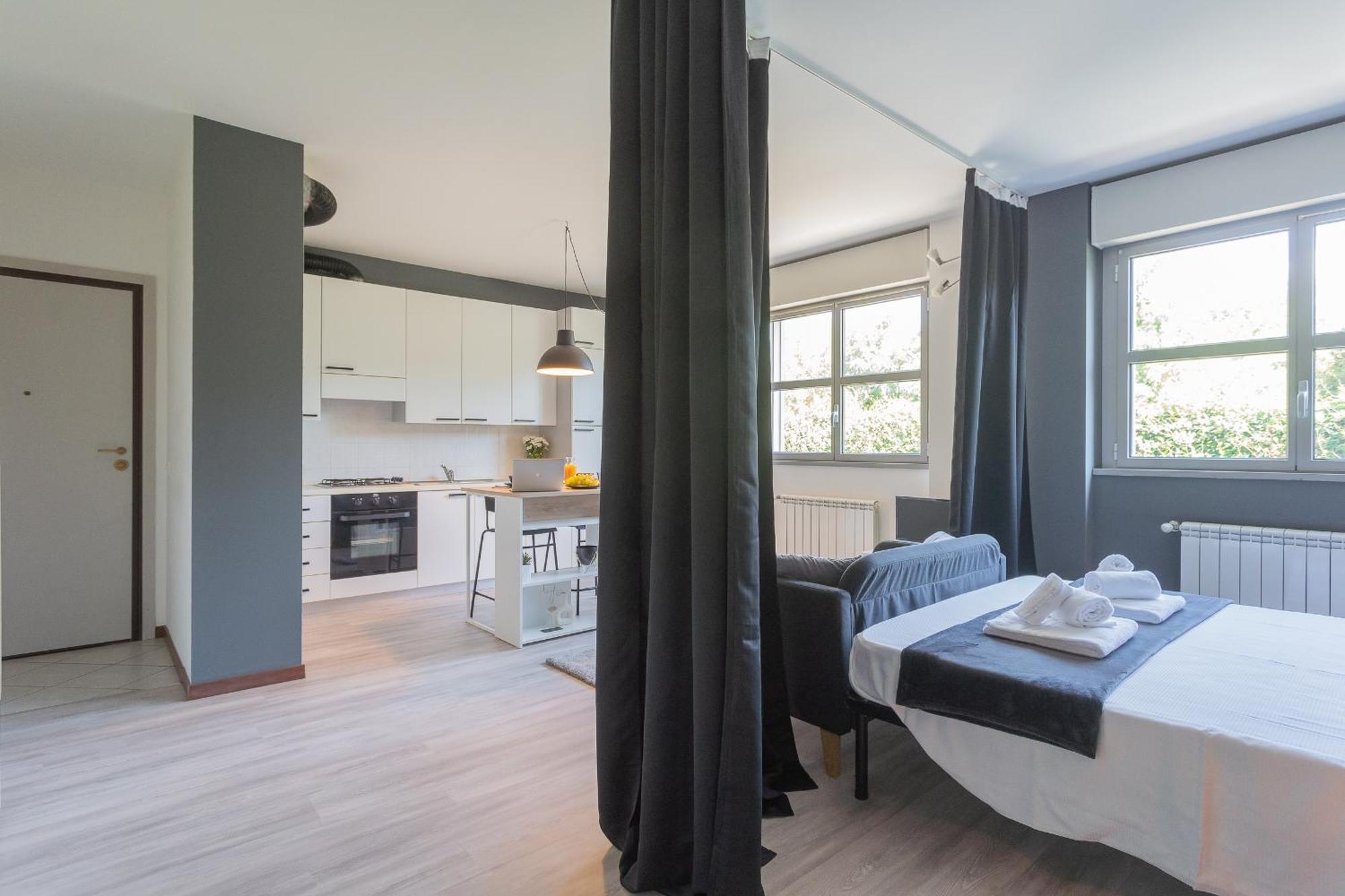Black Loft Como By Rent All Комо Экстерьер фото