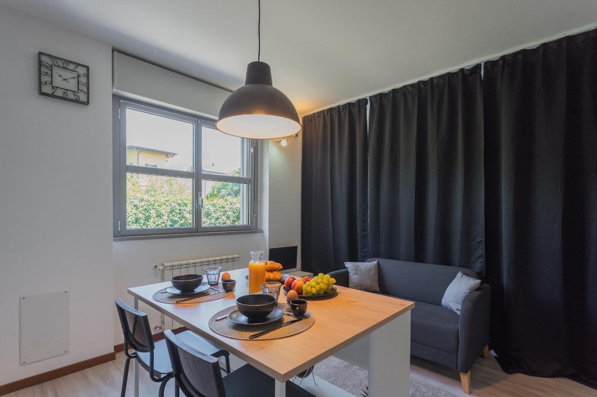 Black Loft Como By Rent All Комо Экстерьер фото