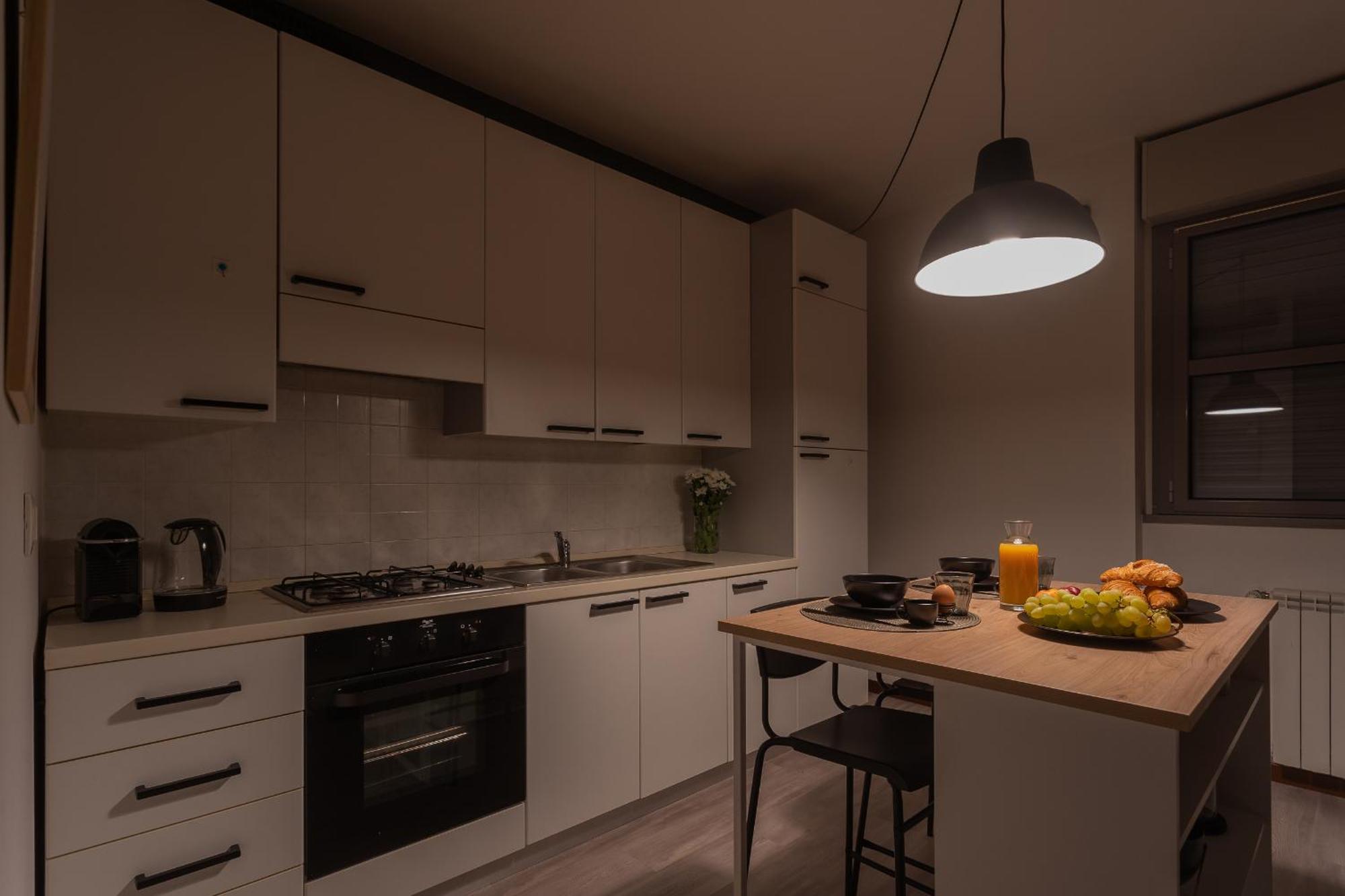 Black Loft Como By Rent All Комо Экстерьер фото