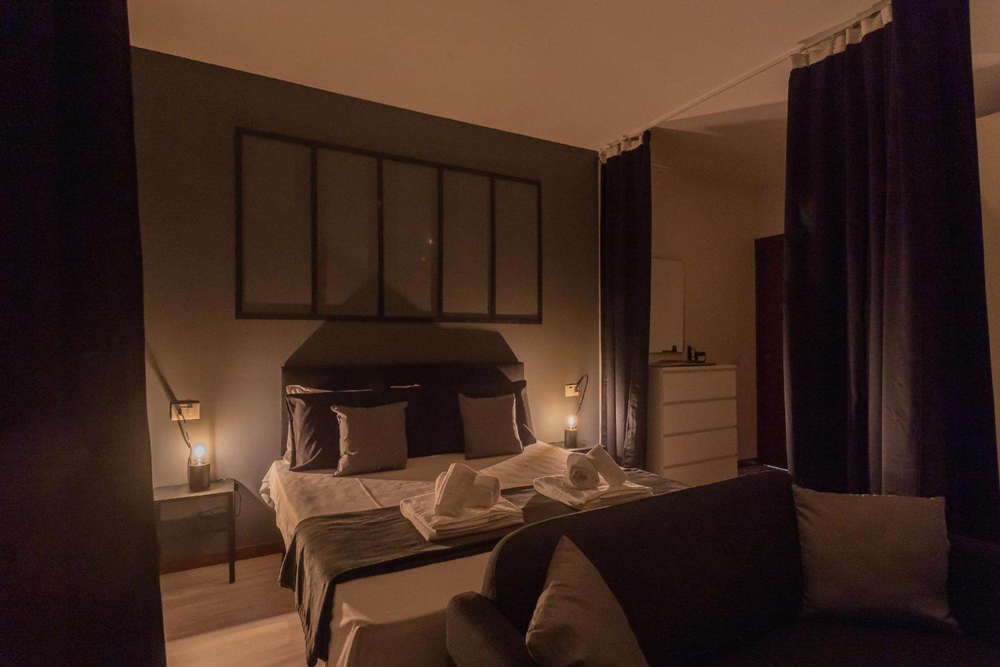 Black Loft Como By Rent All Комо Экстерьер фото